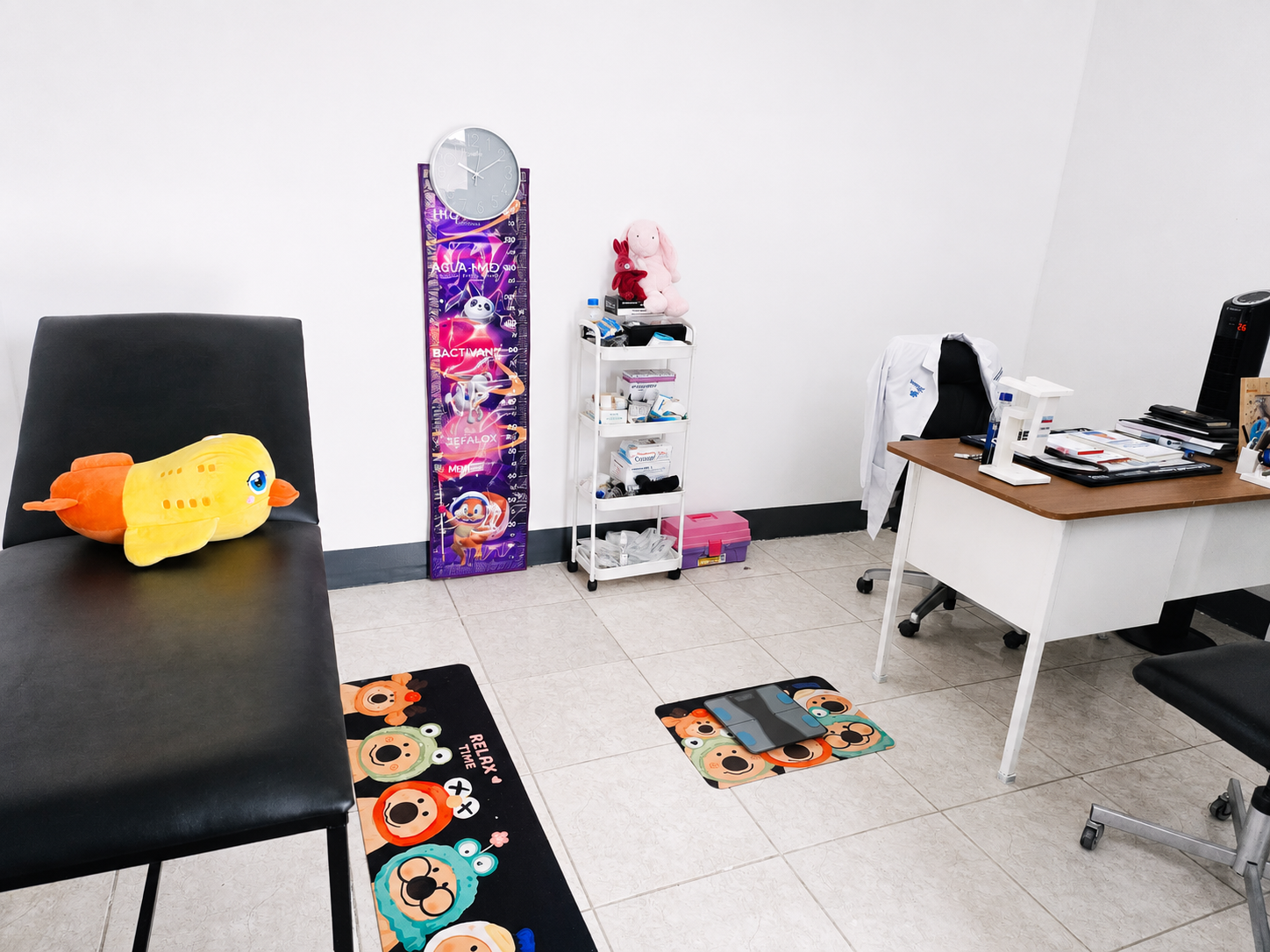 Interior del Consultorio Médico Dra. Itzayana Bonilla, Estelí
